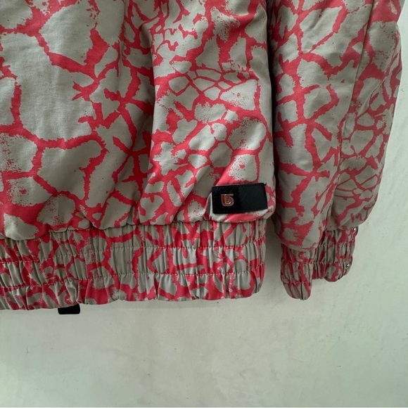 Burton Pink and Gray Ski Jacket - Picture 12 of 16